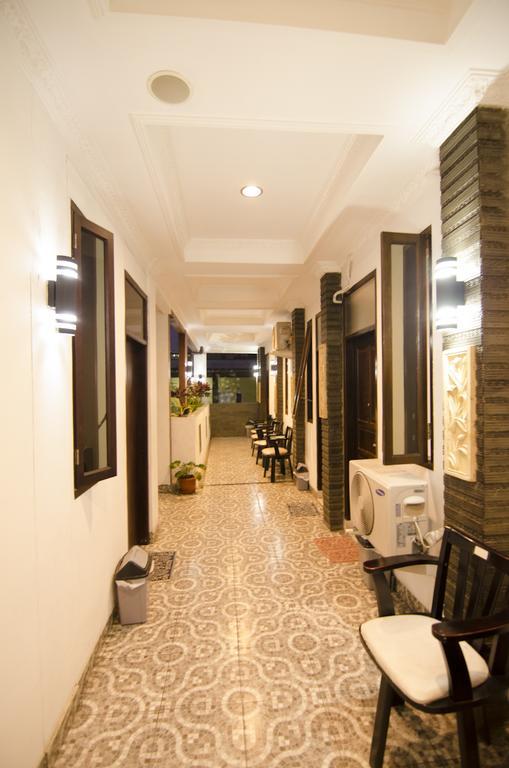 Guest House Salon Fora Gegerkalong Setiabudhi Bandung Exterior photo